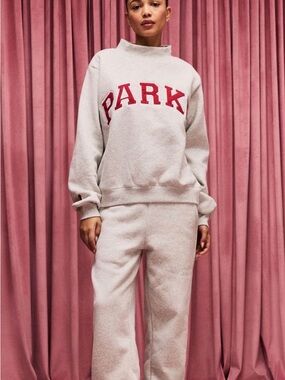 PARKE NWT Gray / Crimson Mock Neck Sweatshirt - S/M